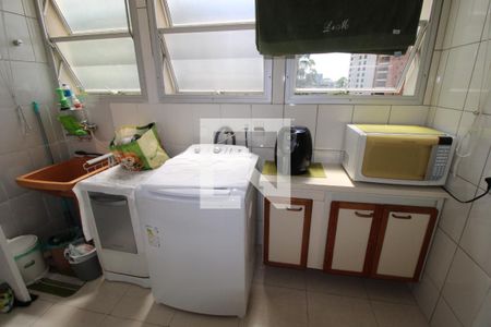 Apartamento à venda com 180m², 5 quartos e 3 vagasLavanderia