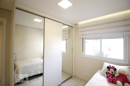 Apartamento à venda com 81m², 3 quartos e 1 vagaQuarto 2