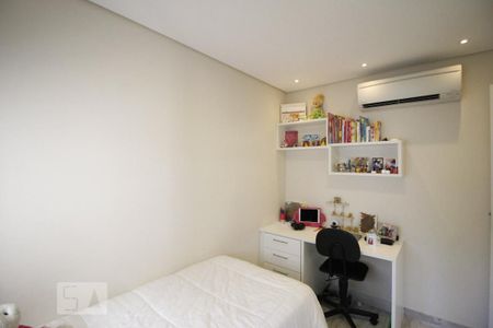 Apartamento à venda com 81m², 3 quartos e 1 vagaQuarto 2