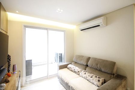 Sala de apartamento à venda com 3 quartos, 81m² em Vila Isa, São Paulo