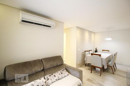 Sala de apartamento à venda com 3 quartos, 81m² em Vila Isa, São Paulo
