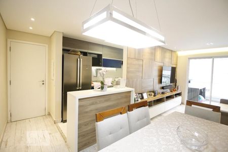 Sala de apartamento à venda com 3 quartos, 81m² em Vila Isa, São Paulo