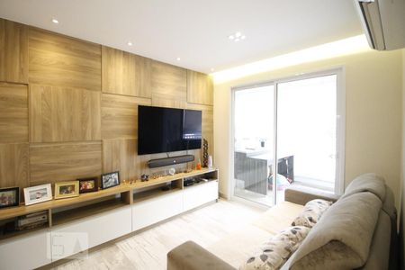 Sala de apartamento à venda com 3 quartos, 81m² em Vila Isa, São Paulo