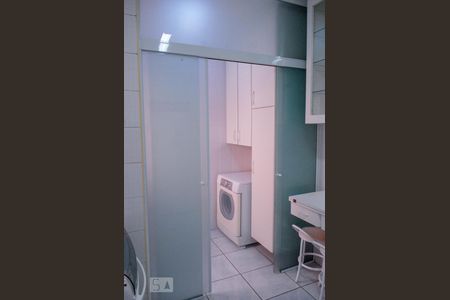 Apartamento para alugar com 70m², 2 quartos e 1 vaga Apartamento para alugar com 70m², 2 quartos e 1 vagaLavanderia