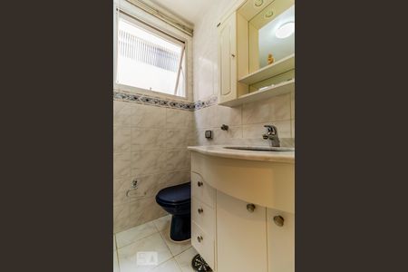 Apartamento à venda com 130m², 3 quartos e 2 vagasBanheiro Social