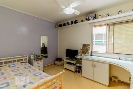 Apartamento à venda com 130m², 3 quartos e 2 vagasQuarto 2