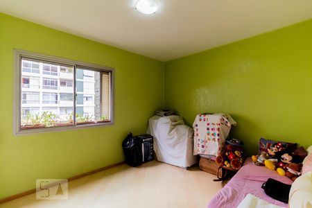 Apartamento à venda com 130m², 3 quartos e 2 vagasSuíte