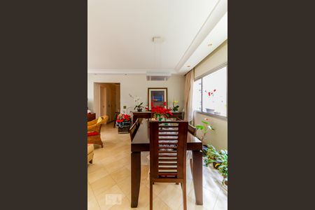 Sala  de apartamento à venda com 3 quartos, 130m² em Santa Cecilia, São Paulo