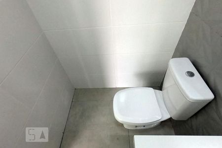 Apartamento para alugar com 160m², 3 quartos e sem vagaBanheiro do Segundo Piso