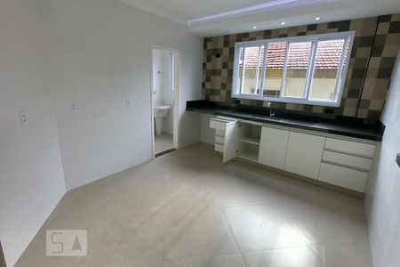Apartamento para alugar com 160m², 3 quartos e sem vagaCozinha - Primeiro Piso
