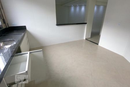 Apartamento para alugar com 160m², 3 quartos e sem vagaCozinha - Primeiro Piso