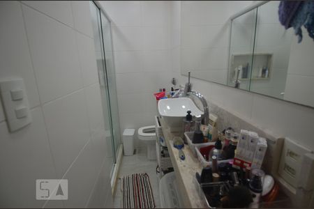 Apartamento para alugar com 47m², 2 quartos e sem vagaBanheiro