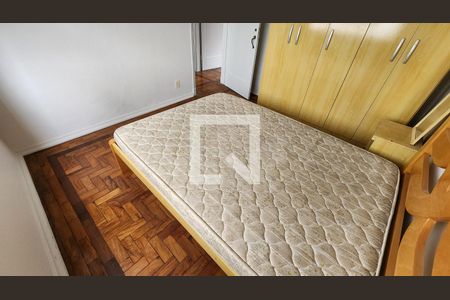Quarto 1 de apartamento para alugar com 2 quartos, 70m² em Boqueirão, Santos