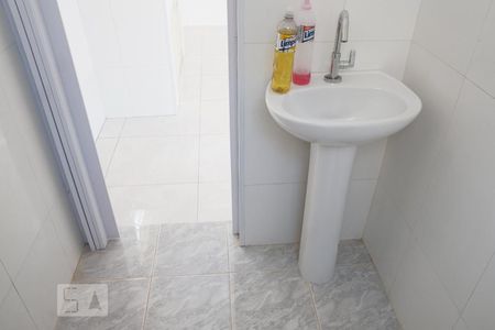 Banheiro de casa à venda com 2 quartos, 130m² em Vila Guilhermina, São Paulo