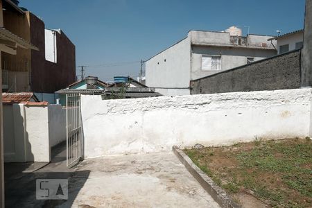 Casa à venda com 130m², 2 quartos e 1 vagaQuintal