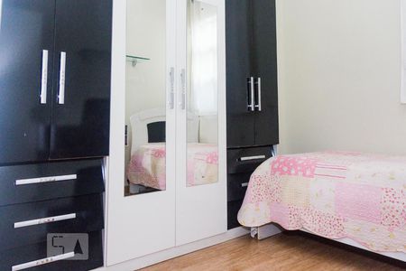 Quarto de apartamento à venda com 3 quartos, 95m² em Estrela Dalva, Belo Horizonte
