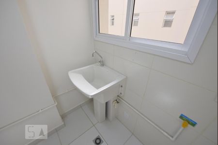 Apartamento para alugar com 64m², 2 quartos e 1 vagaÁrea de Serviço