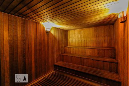 Studio à venda com 28m², 1 quarto e 1 vaga Studio à venda com 28m², 1 quarto e 1 vagaSauna