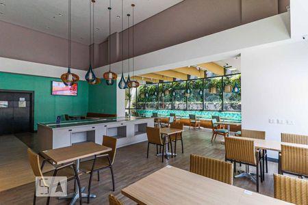 Studio à venda com 28m², 1 quarto e 1 vaga Studio à venda com 28m², 1 quarto e 1 vagaRestaurante