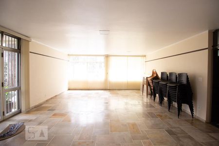 Apartamento à venda com 86m², 2 quartos e 1 vagaSalão de festas