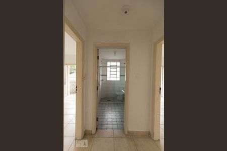Corredor de apartamento para alugar com 2 quartos, 100m² em Vila Prudente, São Paulo