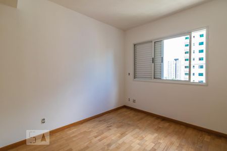 Quarto de apartamento para alugar com 1 quarto, 53m² em Alphaville Industrial, Barueri