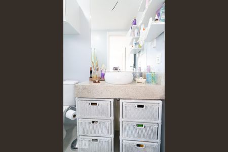 Apartamento à venda com 65m², 2 quartos e 1 vagaBanheiro da Suíte