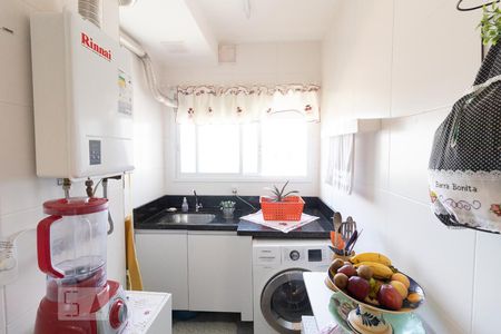 Apartamento à venda com 65m², 2 quartos e 1 vagaÁrea de Serviço