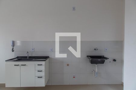 Cozinha de apartamento para alugar com 1 quarto, 41m² em Quarta Parada, São Paulo