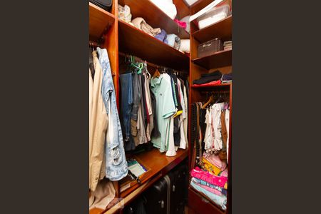 Apartamento à venda com 197m², 4 quartos e 3 vagasCloset