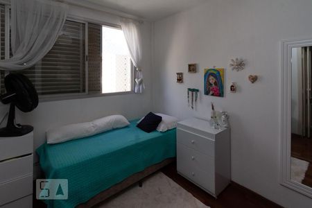 Apartamento à venda com 197m², 4 quartos e 3 vagasQuarto 03