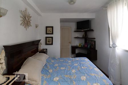 Apartamento à venda com 197m², 4 quartos e 3 vagassuíte