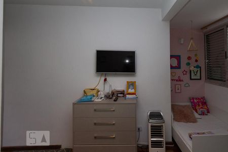 Apartamento à venda com 197m², 4 quartos e 3 vagasQuarto