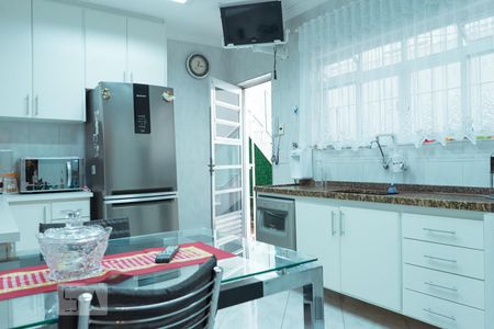 Casa à venda com 250m², 3 quartos e 2 vagasCozinha