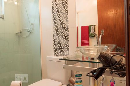 Casa à venda com 250m², 3 quartos e 2 vagasBanheiro