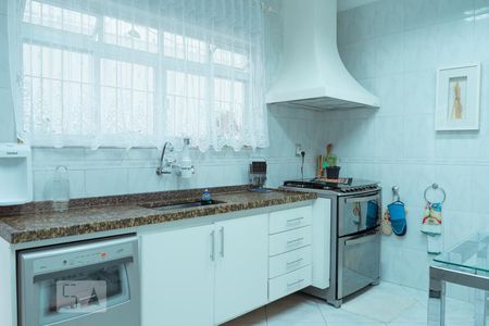 Casa à venda com 250m², 3 quartos e 2 vagasCozinha