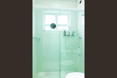 Casa à venda com 250m², 3 quartos e 2 vagasBanheiro da Suíte