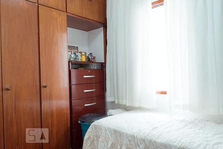 Casa à venda com 250m², 3 quartos e 2 vagasQuarto 2