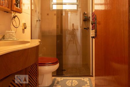 Casa à venda com 240m², 3 quartos e 3 vagasBanheiro Social