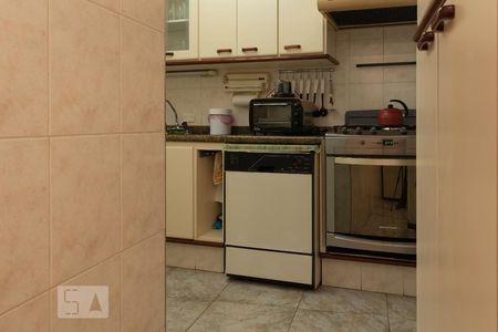 Casa à venda com 240m², 3 quartos e 3 vagasCozinha