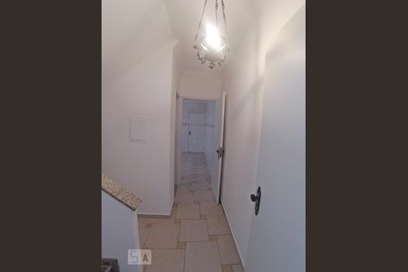 Corredor de casa à venda com 3 quartos, 160m² em Santo Amaro, São Paulo