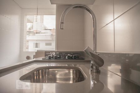 Cozinha - Torneira de apartamento para alugar com 2 quartos, 56m² em Vila Aurora (zona Norte), São Paulo