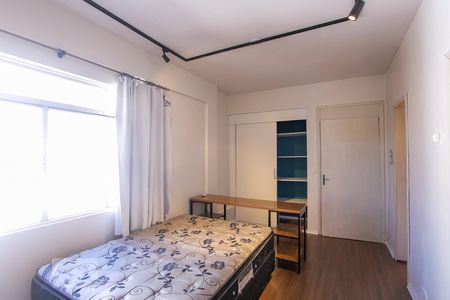 Sala/Quarto/Cozinha de kitnet/studio à venda com 1 quarto, 20m² em Centro Histórico, Porto Alegre