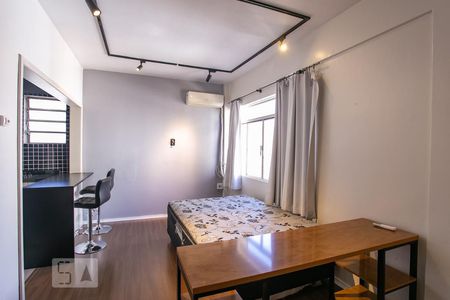 Sala/Quarto/Cozinha de kitnet/studio à venda com 1 quarto, 20m² em Centro Histórico, Porto Alegre