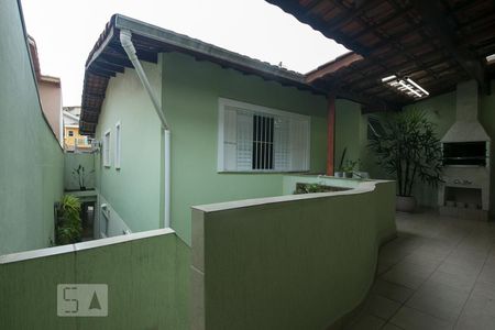 Casa à venda com 174m², 3 quartos e 3 vagas Casa à venda com 174m², 3 quartos e 3 vagasÁrea Externa