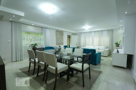 Sala de casa à venda com 3 quartos, 174m² em Imirim, São Paulo