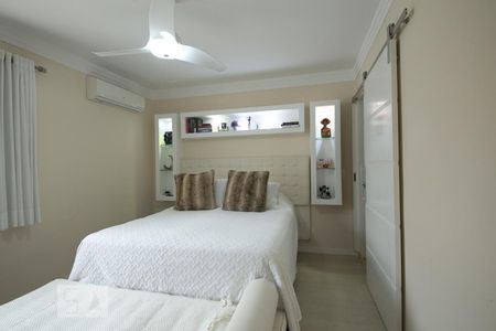 Suíte de casa à venda com 3 quartos, 174m² em Imirim, São Paulo