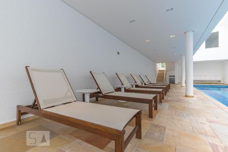 Apartamento à venda com 92m², 2 quartos e 2 vagasÁrea Comum - Piscina