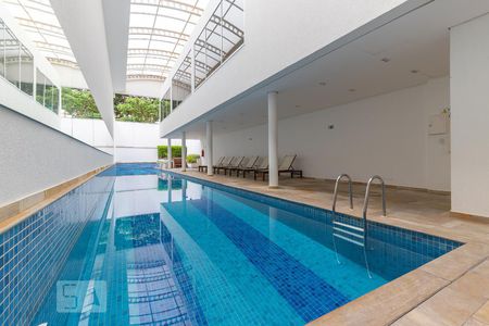 Apartamento à venda com 92m², 2 quartos e 2 vagasÁrea Comum - Piscina