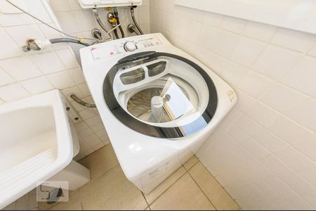 Apartamento à venda com 92m², 2 quartos e 2 vagasÁrea de Serviço